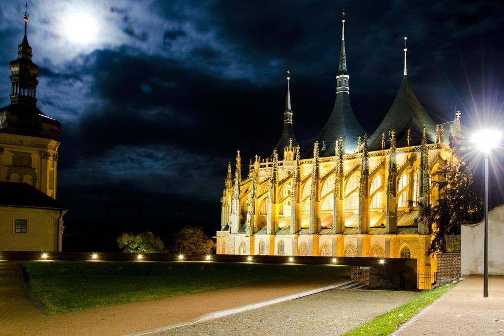 Penzion U Babky Bylinkarky Kutna Hora Exterior photo